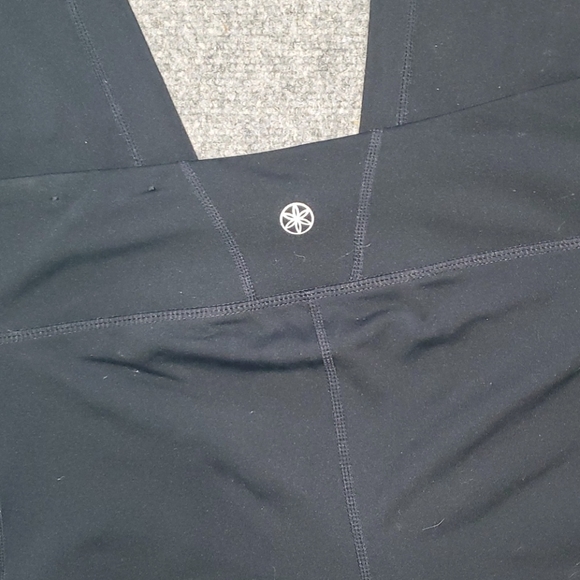GAIAM leggings.      #3124 - Picture 5 of 6